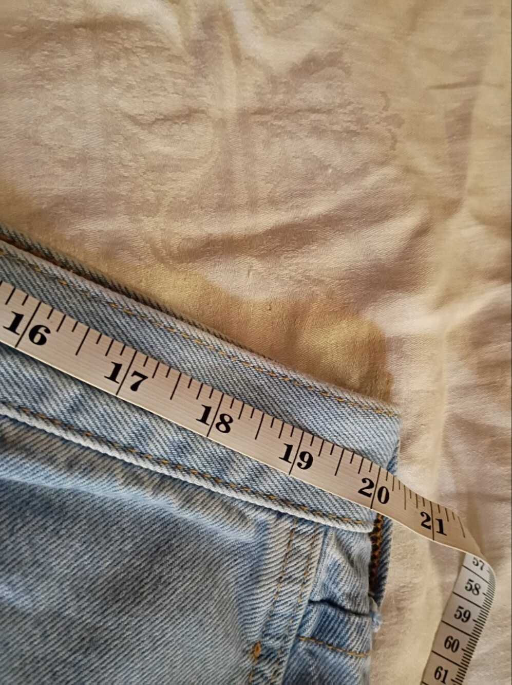 Barrel Jeans -Universal Thread - Picture 4 of 5